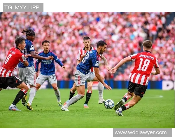 2016年巴塞罗那与阿森纳激战回顾：欧冠赛场的精彩对决与战术较量