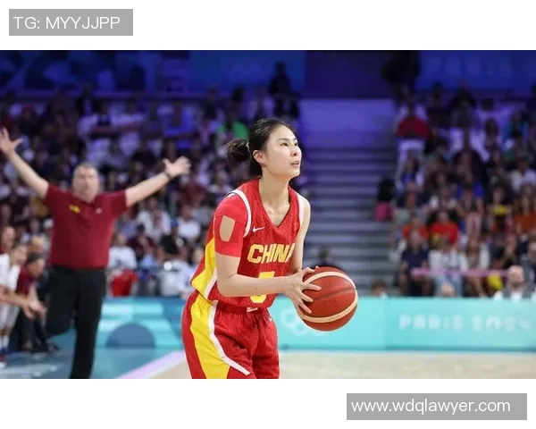 八一女篮迎战江苏女篮激烈对决引发球迷热议与期待