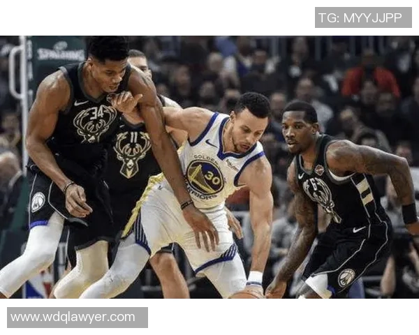 勇士与雄鹿精彩对决全场回放重温篮球巅峰对决瞬间