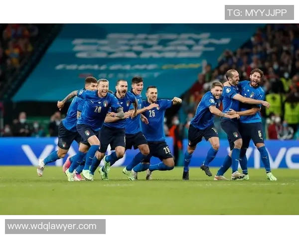 意大利与希腊足球历史交锋回顾与战绩分析