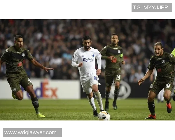 河床与格雷米奥对决前瞻分析及比赛结果预测探讨 河床与格雷米奥对决前瞻分析及比赛结果预测探讨